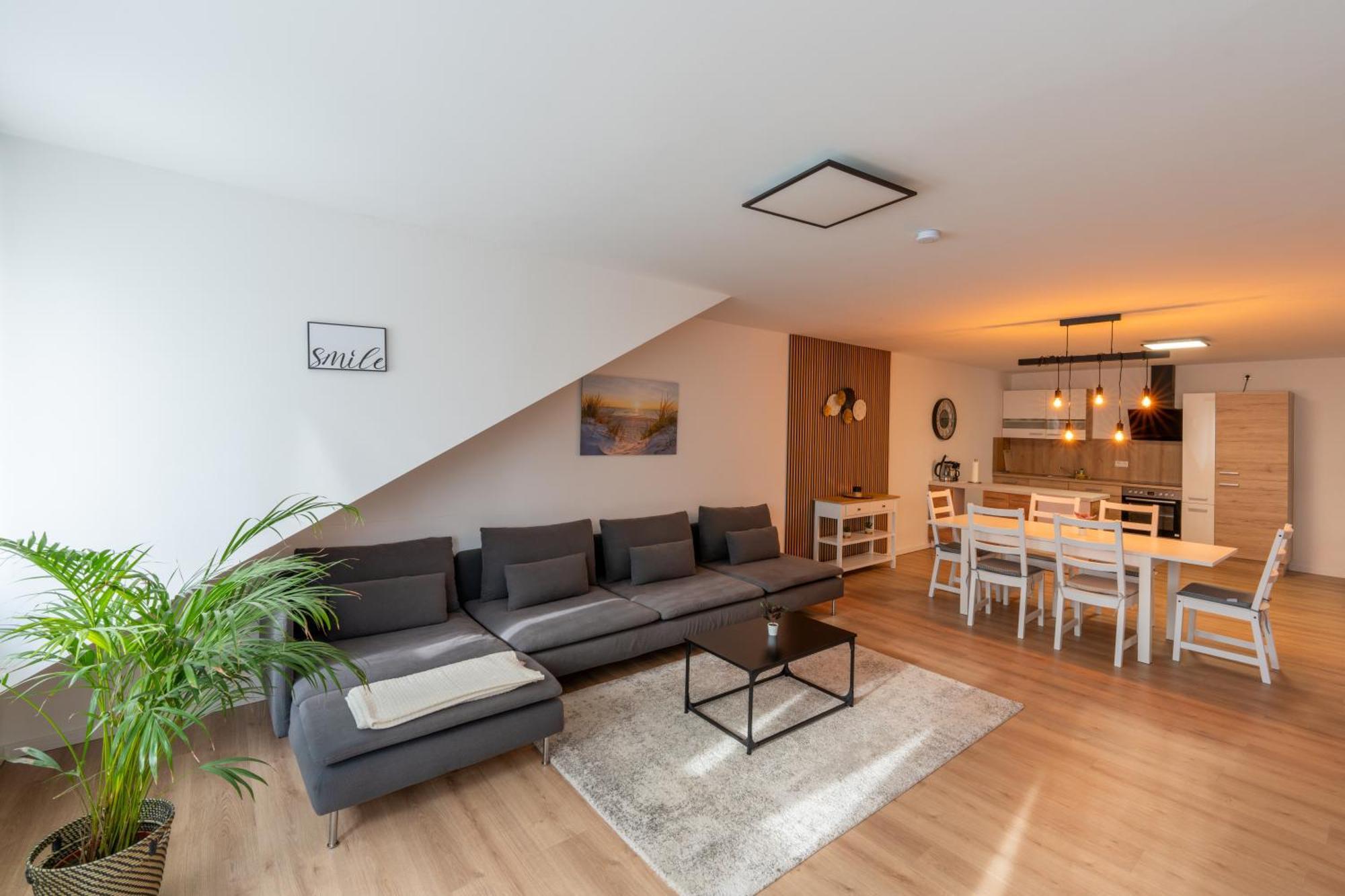 Apartment Im Dachgeschoss Plankstadt المظهر الخارجي الصورة